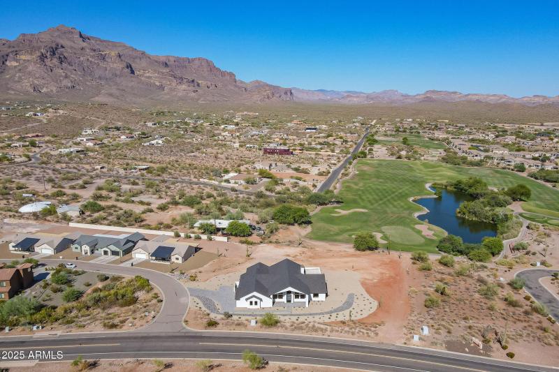 7-web-or-mls-South Veronica-7