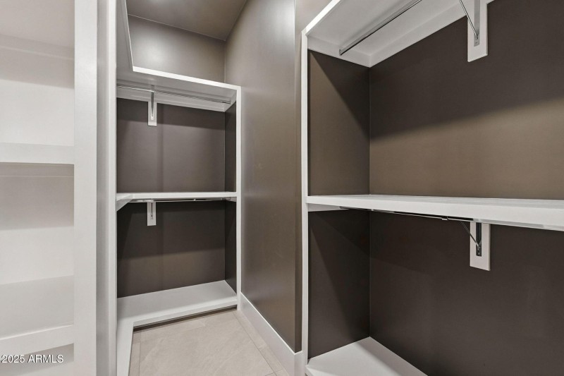 99-web-or-mls-South Veronica-99