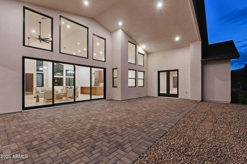 163-web-or-mls-South Veronica-163