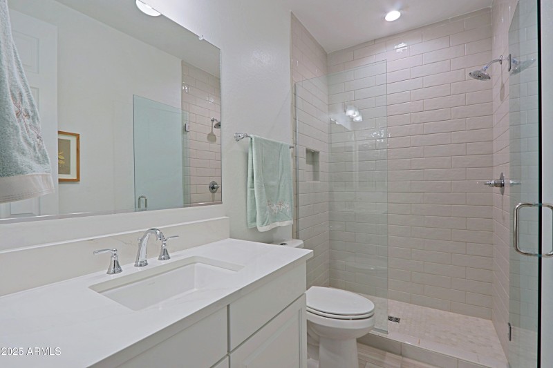 Guest Quarters Bath 1