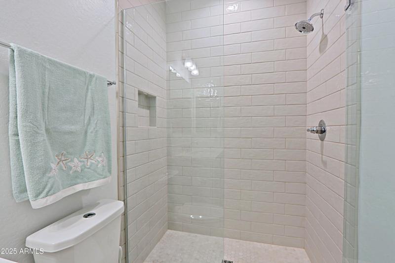 Guest Quarters Bath 2