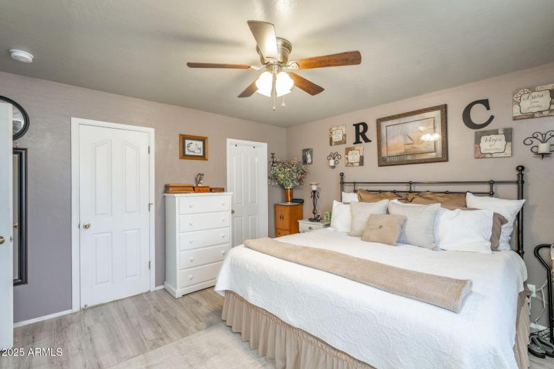 2-web-or-mls-29656-e-wagon-way