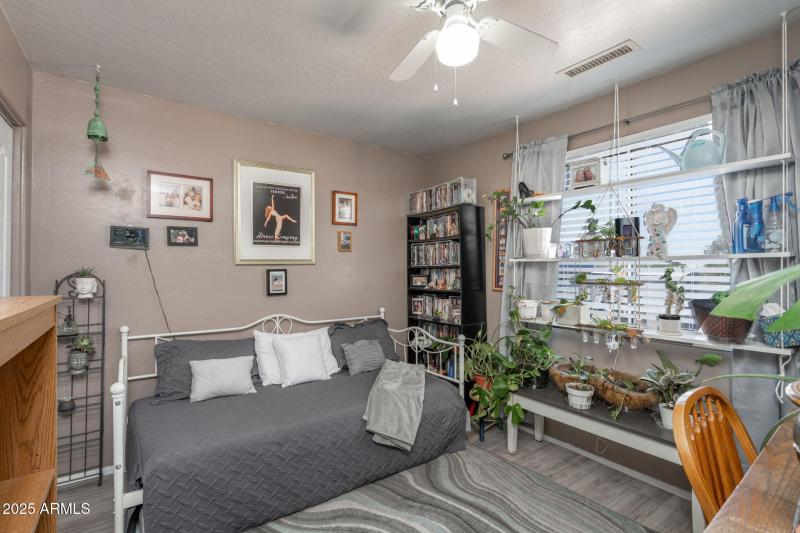 14-web-or-mls-29656-e-wagon-way