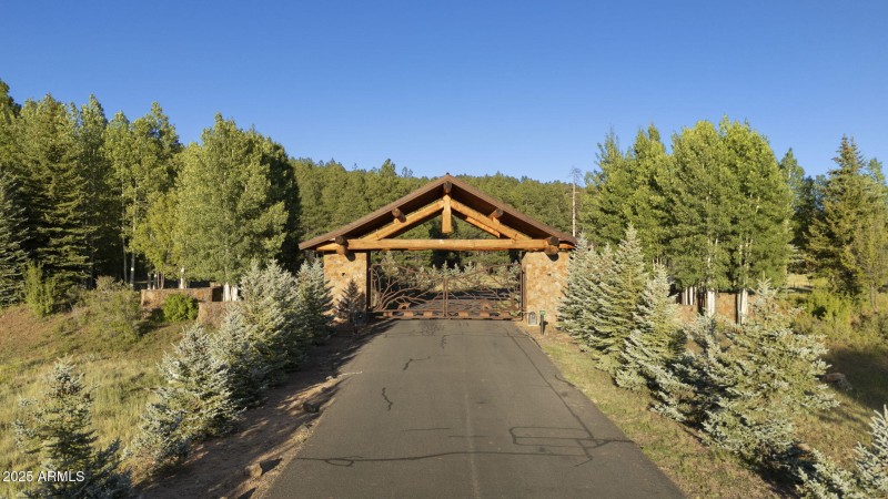 12-web-or-mls-DJI_20250723183313_0407_D