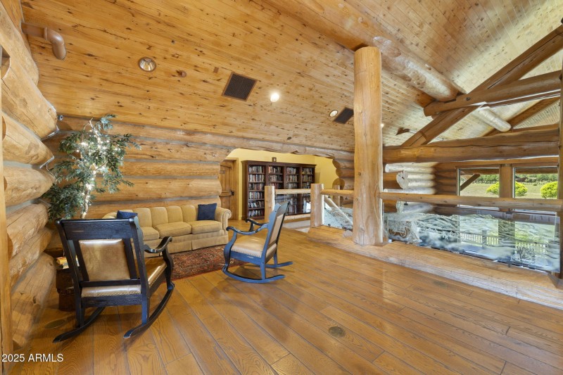 22-web-or-mls-FA9A8942