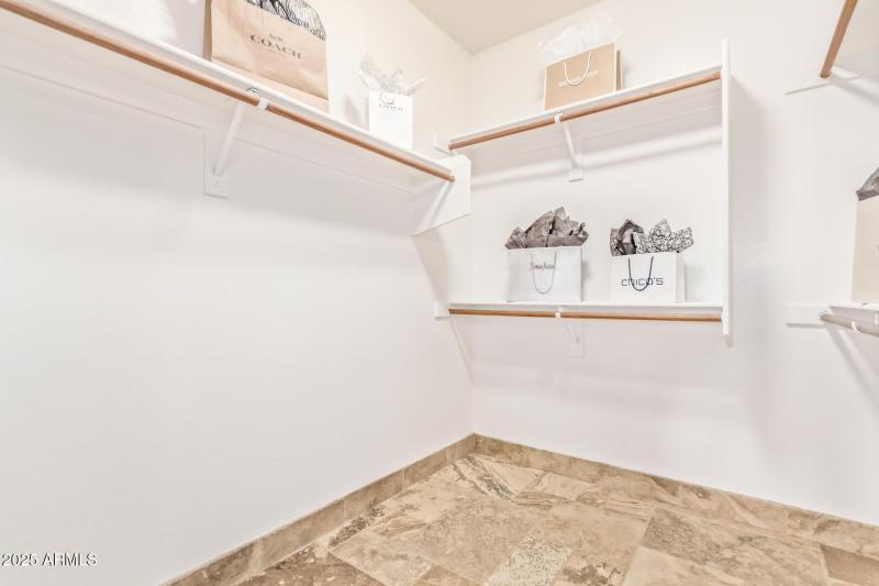 Walk-in Closet