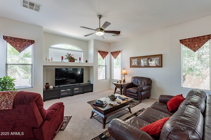 11-web-or-mls-Oliveto-11