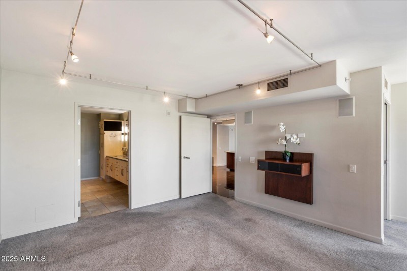 Primary Bedroom & Bathroom