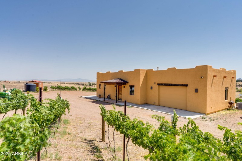 27-web-or-mls-Harvest Dr-7