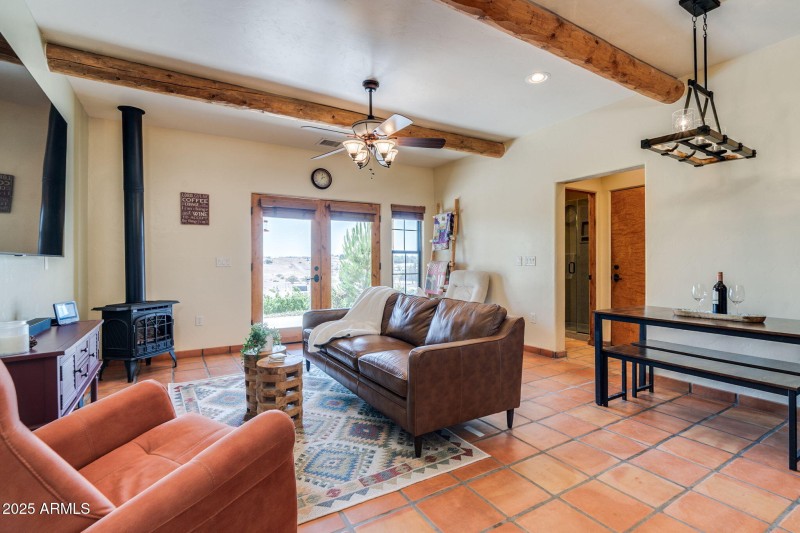 32-web-or-mls-Harvest Dr-12