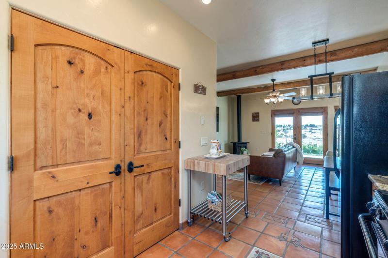 48-web-or-mls-Harvest Dr-28