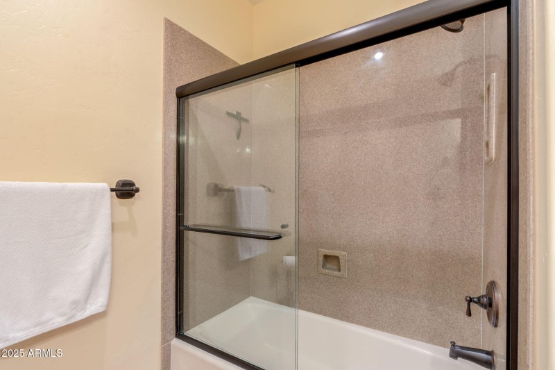 56-web-or-mls-Harvest Dr-36