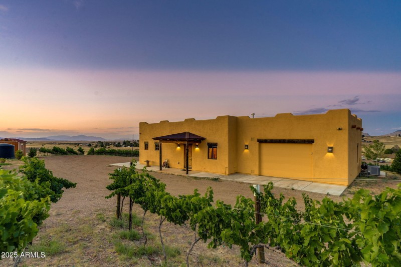 106-web-or-mls-Twilight-Harvest Dr-7