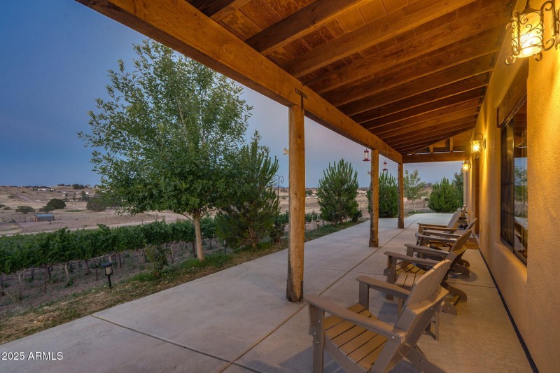 113-web-or-mls-Twilight-Harvest Dr-14