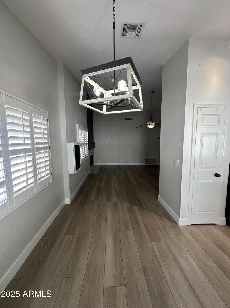 Eat In Kitchen Dining Area