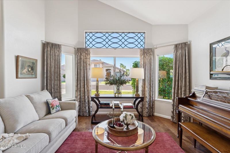 05-Living Room