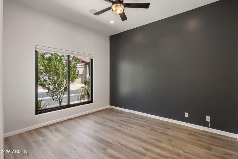 28-web-or-mls-D46A8551 copy