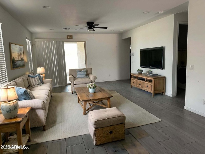 20250409170153973383000000-o