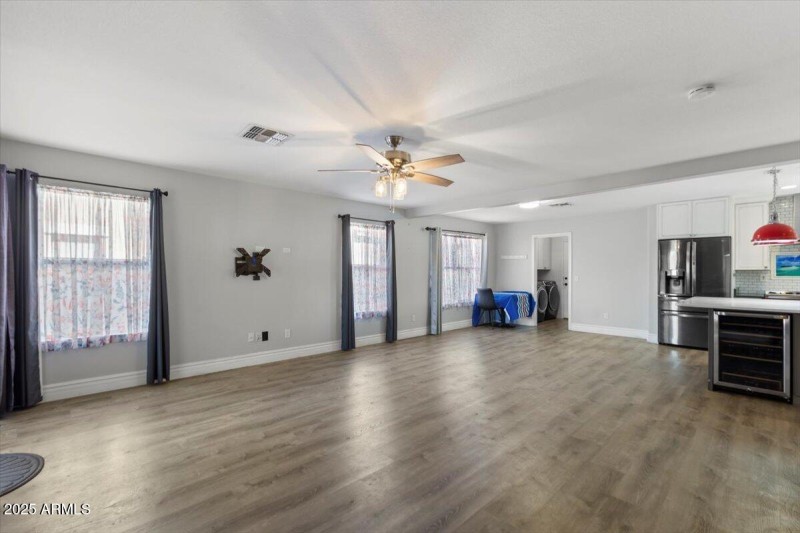 14-1312 E Clifton Ave