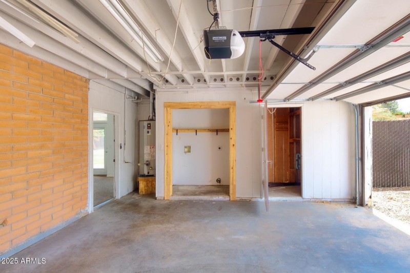 092258-1781 East Driftwood Circle