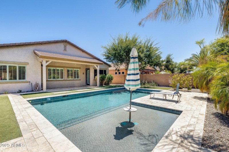 Private Pool w Baja Step