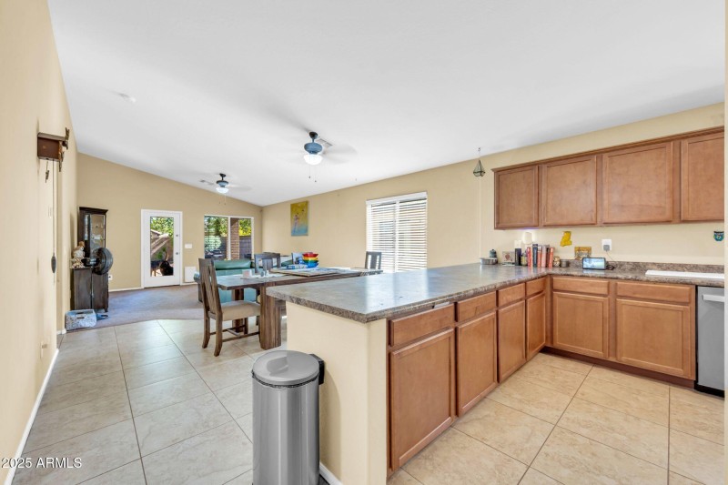 40390 W Coltin Way-19