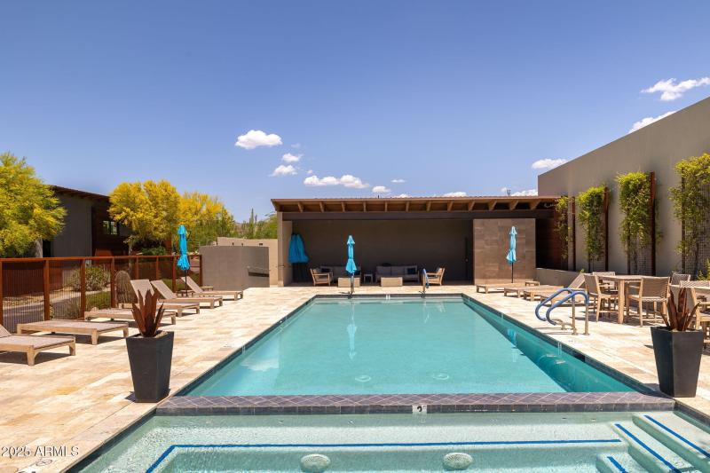 52-web-or-mls-6525-e-cave-creek-rd-31