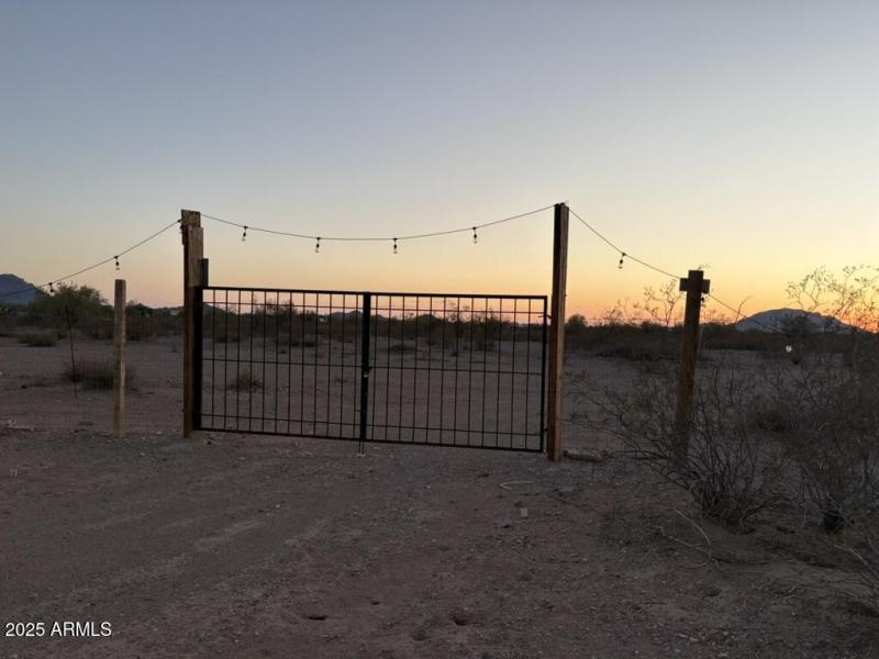 2E4948B2-C55C-4B2E-BEBB-FE4B94AB24B1_1_1