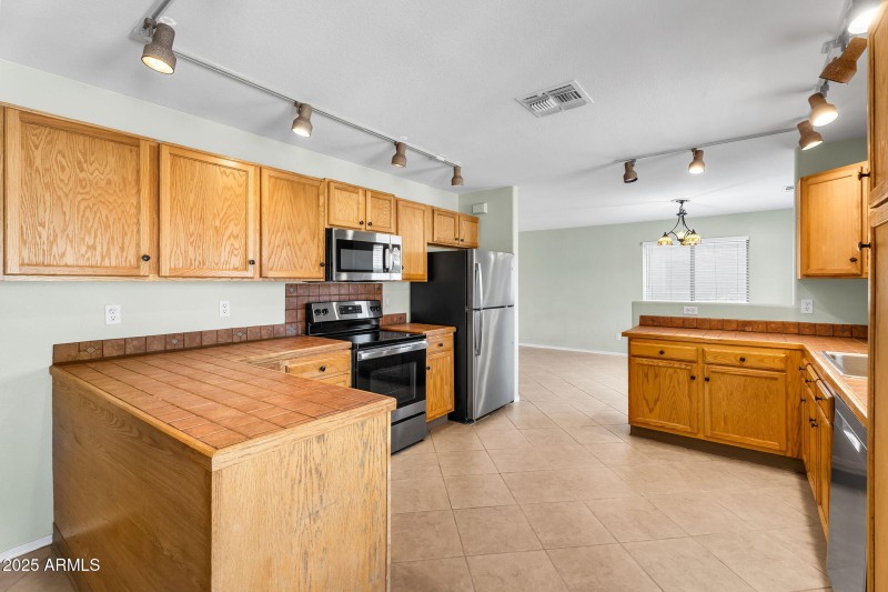 11-web-or-mls-Desert-10