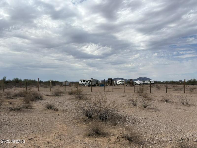 E48F341F-221D-440A-8960-357FFDCBC981_1_1