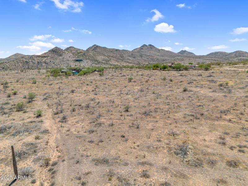 31-web-or-mls-DJI_0643