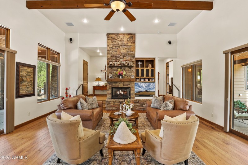 Living Area 3