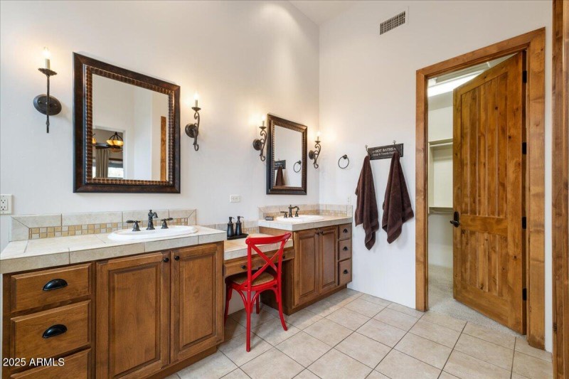 21-Primary Bathroom