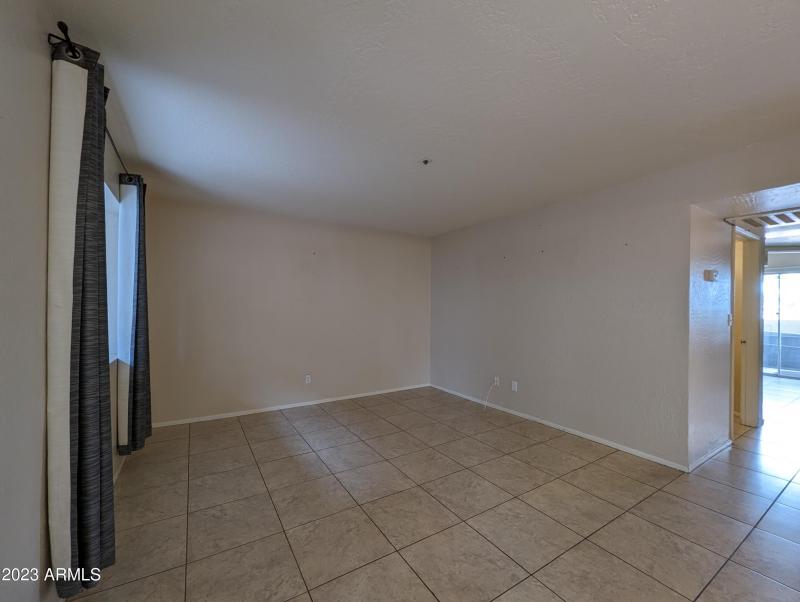 12123 W BELL RD #106