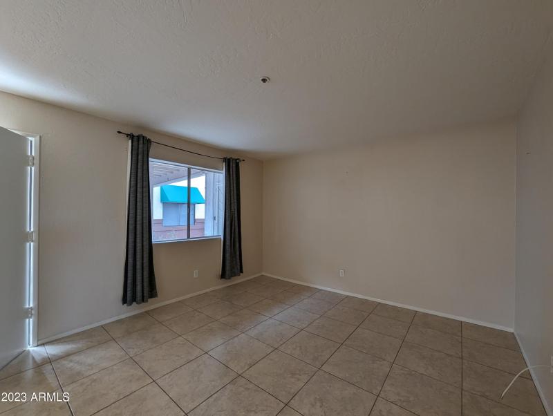 12123 W BELL RD #106