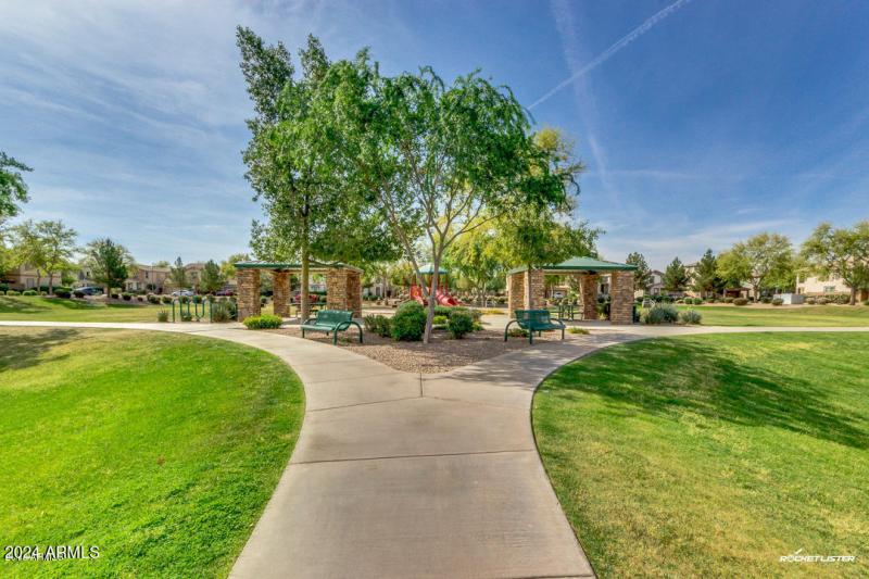 20180918230137703554000000-o