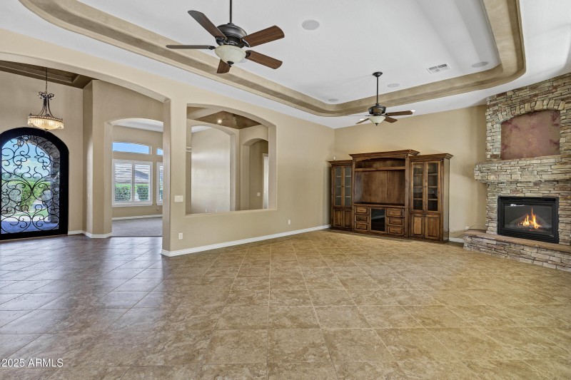 4682 S Banning Dr-12