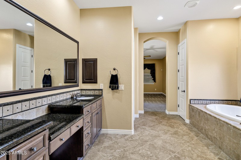 4682 S Banning Dr-44