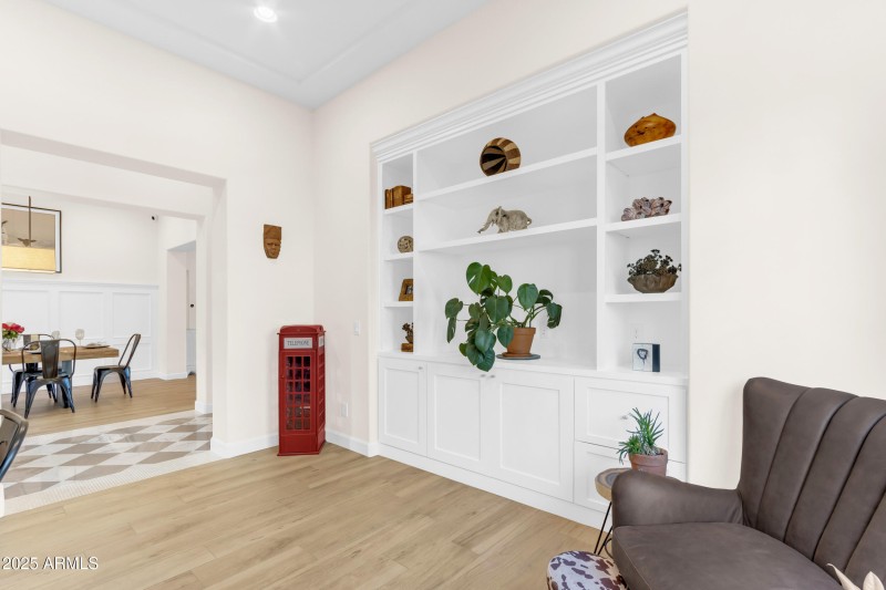 interior den/bedroom