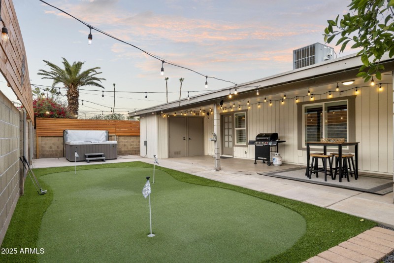 Putting Green