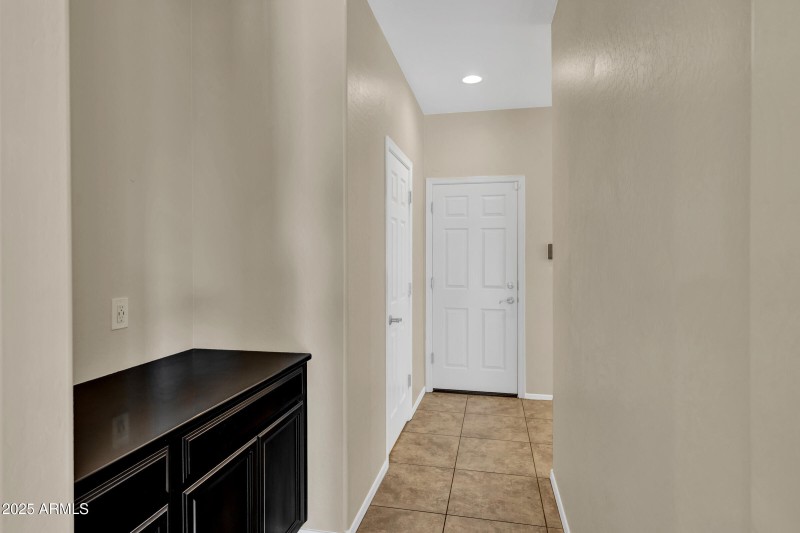 2075 W Bennett Way-20