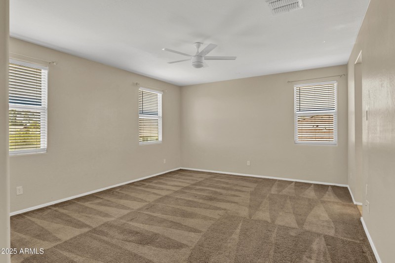 2075 W Bennett Way-30