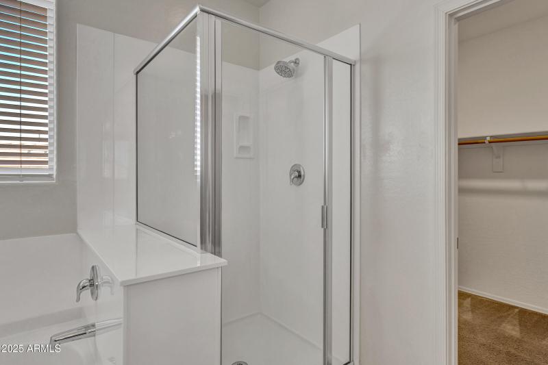 2075 W Bennett Way-34