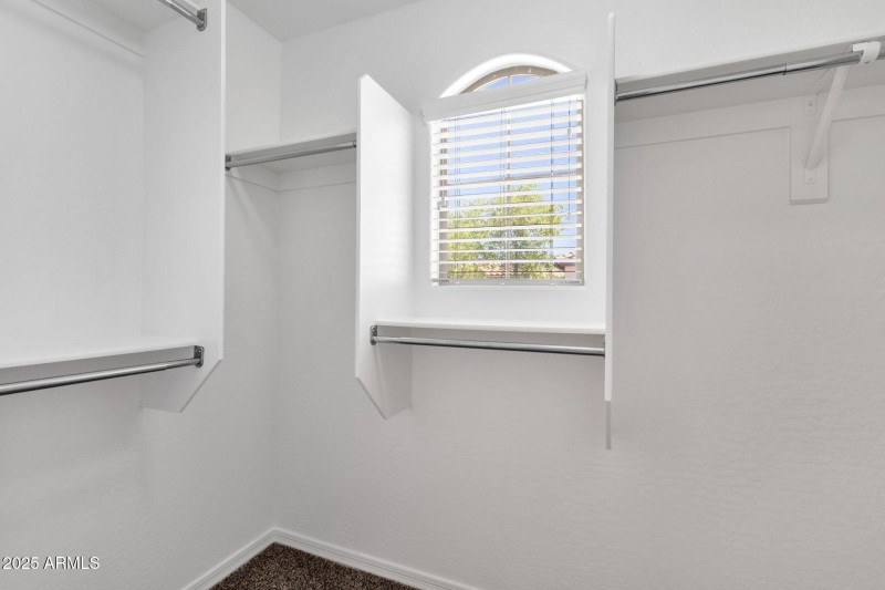 Walk-in Closet