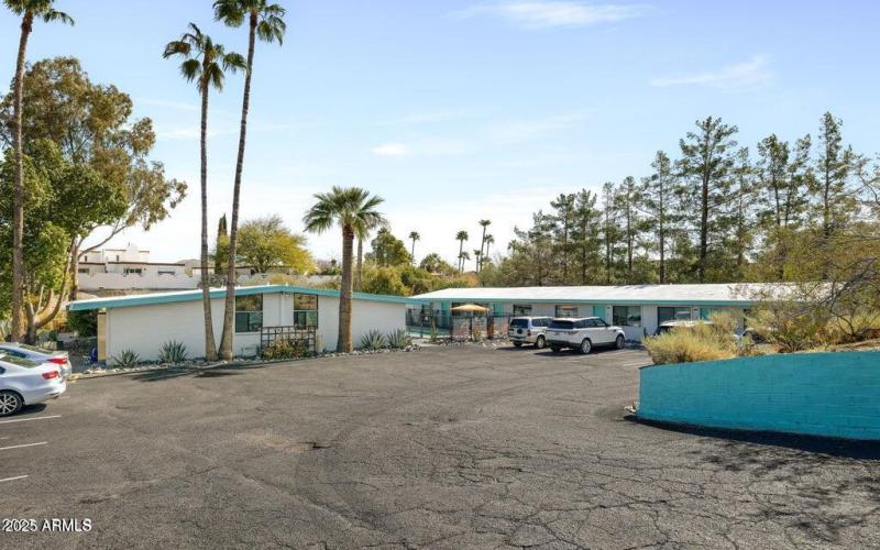 20250323224438090410000000-o