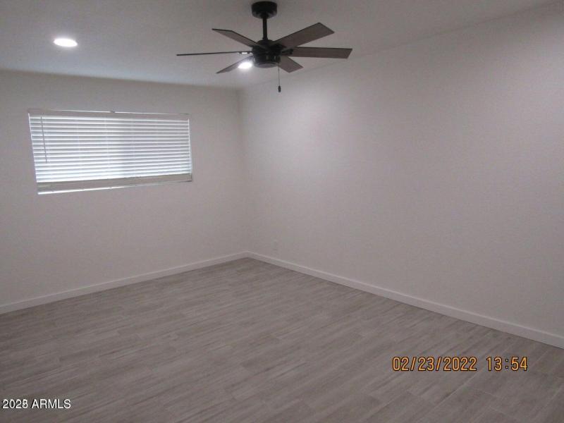 20220518220415350541000000-o