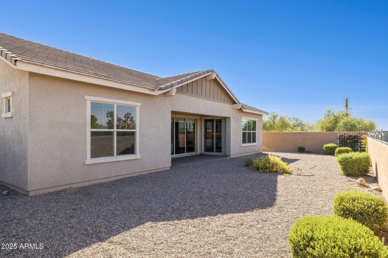 Mountain & City Views