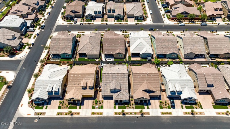 twinflamerealestatemedia-2_(2025)