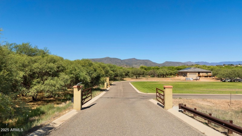 Pebble Rock Entrance