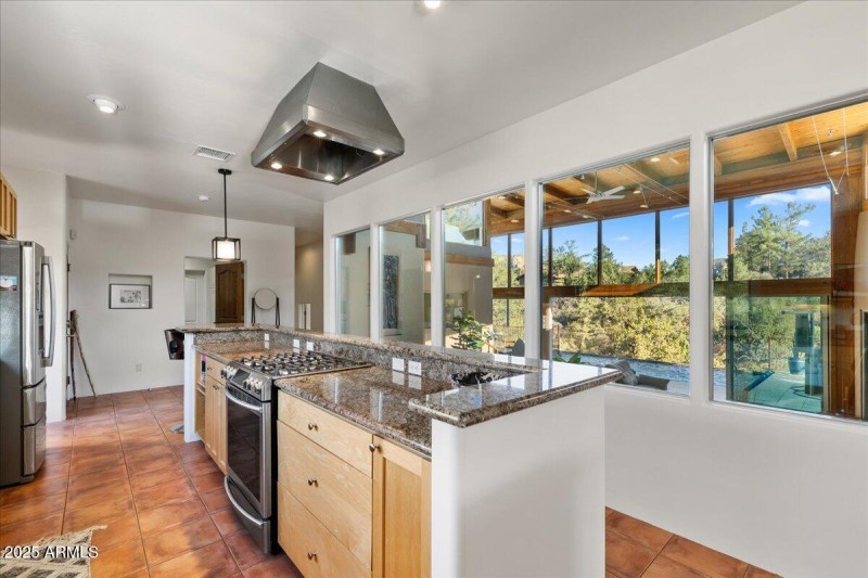 15-Kitchen